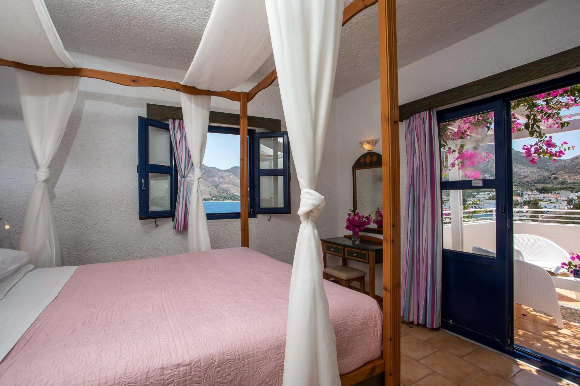 Ilidi Rock Aparthotel Λιβάδια Εξωτερικό φωτογραφία