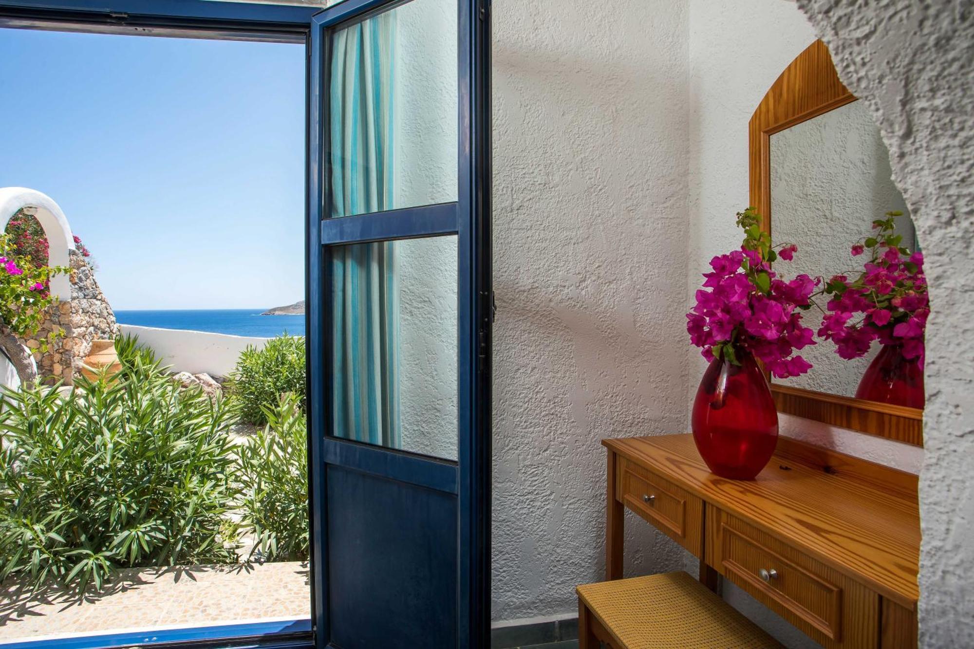 Ilidi Rock Aparthotel Λιβάδια Εξωτερικό φωτογραφία